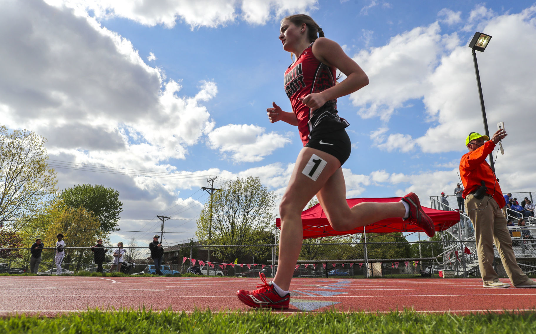 051019-qct-spt-4A-district-track-053